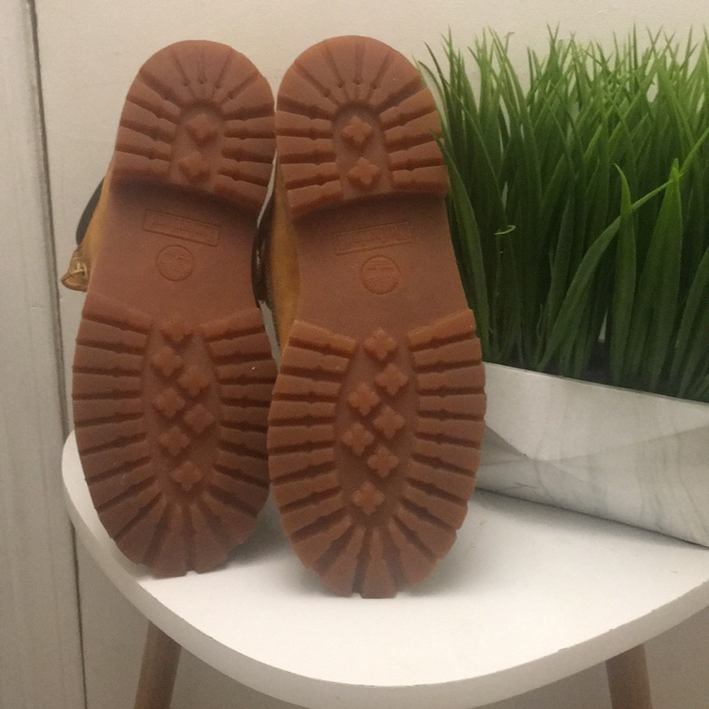 Tan Timberland Boots - Picture 8 of 8